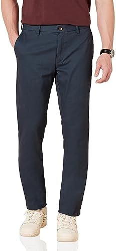 Rock your look with Navy Blue Pants: Style and sophistication in one!